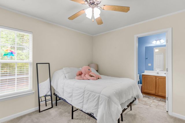 213 Hemingway Circle, Summerville, SC 29483