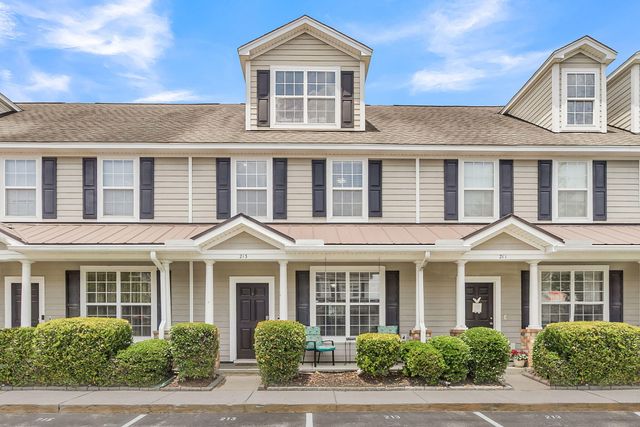 213 Hemingway Circle, Summerville, SC 29483