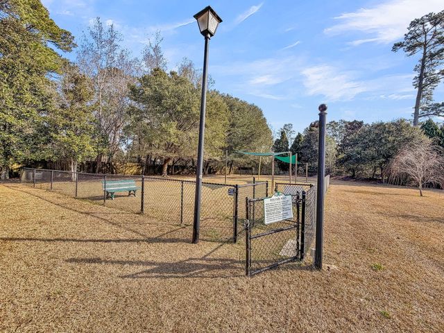 213 Hemingway Circle, Summerville, SC 29483