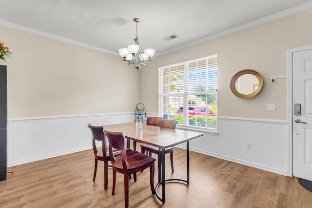 213 Hemingway Circle, Summerville, SC 29483