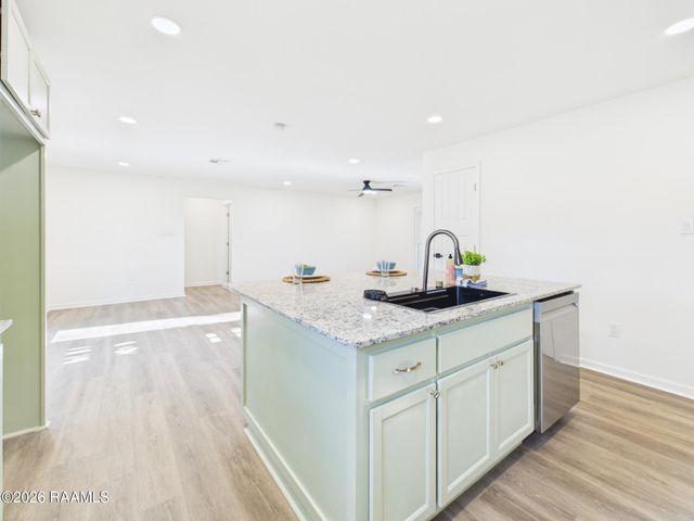 306 Montreal Drive, Lafayette, LA 70507