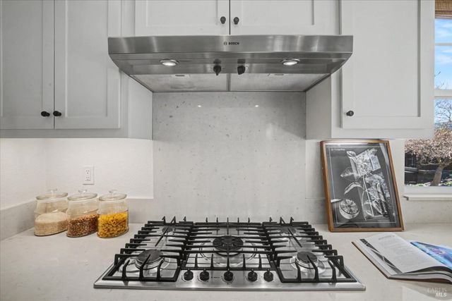 1203 Peppergrass St, Napa, CA 94559