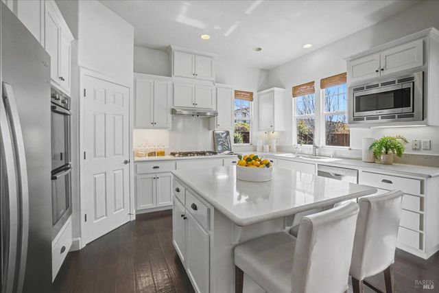 1203 Peppergrass St, Napa, CA 94559