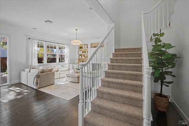 1203 Peppergrass St, Napa, CA 94559