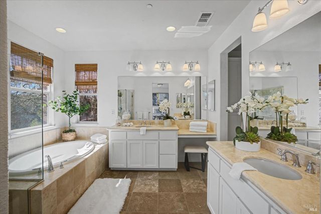 1203 Peppergrass St, Napa, CA 94559