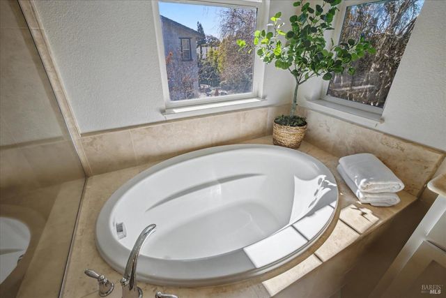 1203 Peppergrass St, Napa, CA 94559