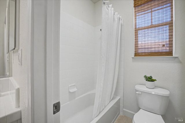 1203 Peppergrass St, Napa, CA 94559