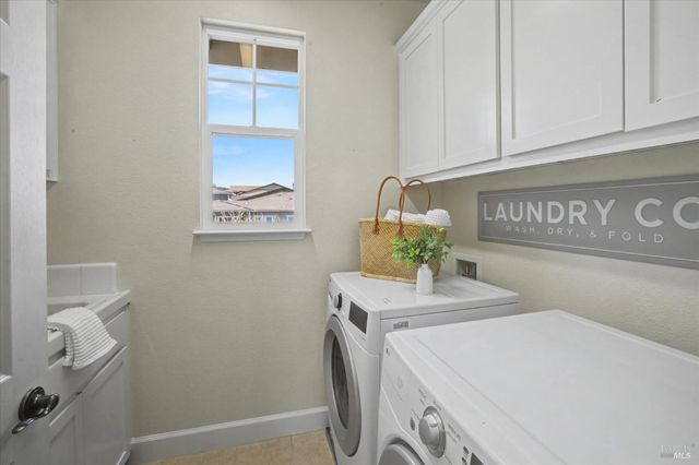 1203 Peppergrass St, Napa, CA 94559