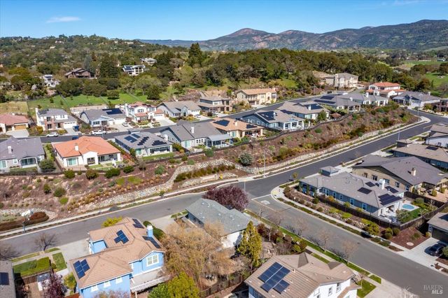 1203 Peppergrass St, Napa, CA 94559