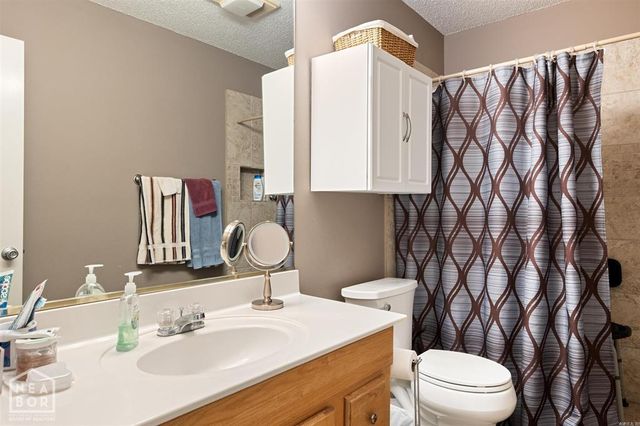 5700 Southview Drive, Jonesboro, AR 72404