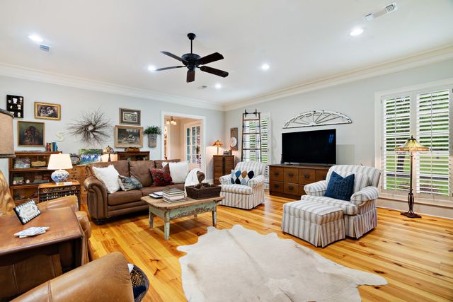 3116 Stillhouse Road, Paris, TX 75462
