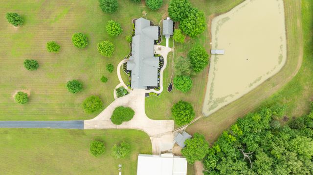 3116 Stillhouse Road, Paris, TX 75462
