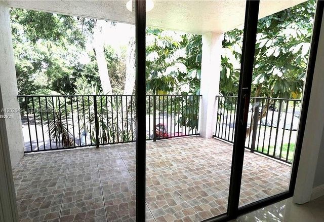 10141 W Sunrise Boulevard 203, Plantation, FL 33322