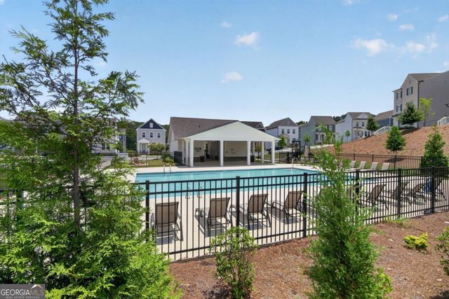 1445 Creekside Circle, Atlanta, GA 30318