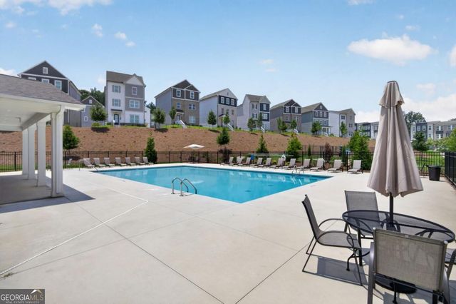 1445 Creekside Circle, Atlanta, GA 30318