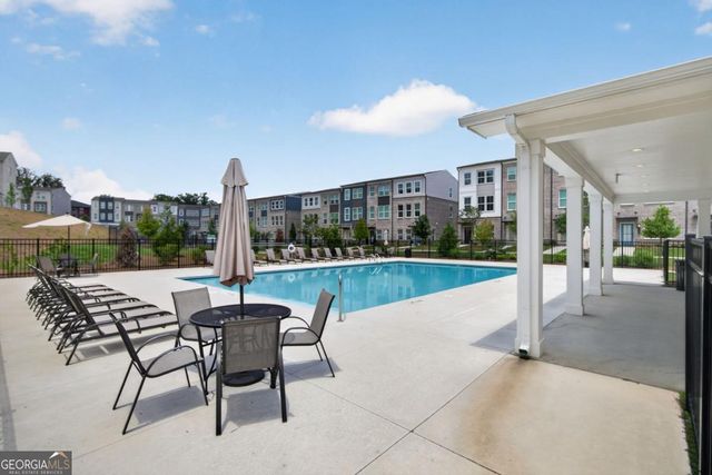 1445 Creekside Circle, Atlanta, GA 30318