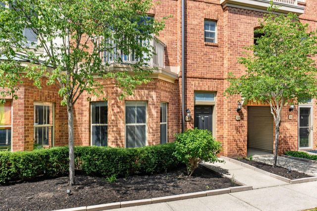 22 Victorian Gate Way, Columbus, OH 43215