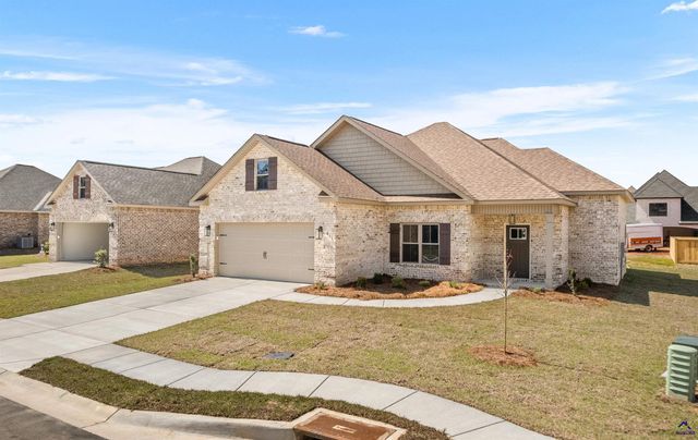611 Bristleleaf Path, Kathleen, GA 31047