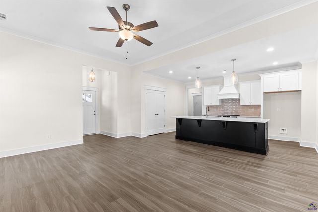 611 Bristleleaf Path, Kathleen, GA 31047