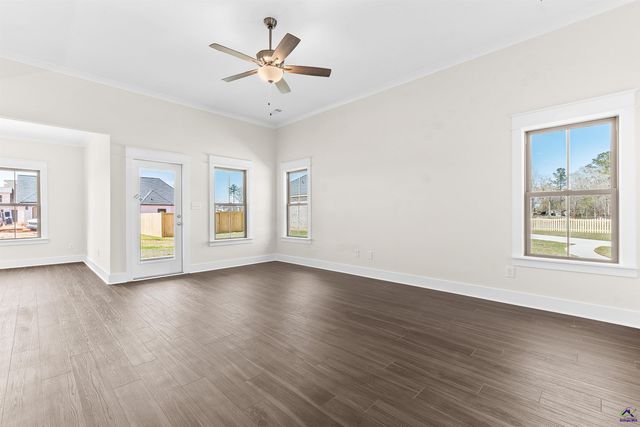 611 Bristleleaf Path, Kathleen, GA 31047