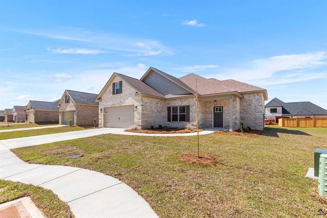 611 Bristleleaf Path, Kathleen, GA 31047