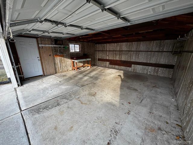 15721 Harrison, Romulus, MI 48174