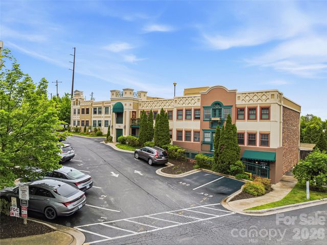 37 Hiawassee Street E103, Asheville, NC 28801