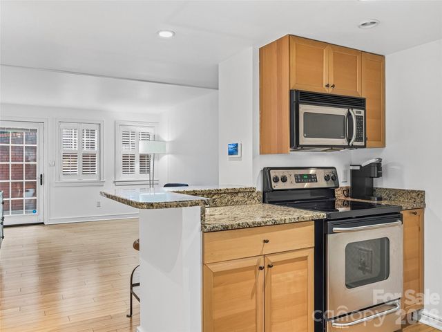 37 Hiawassee Street E103, Asheville, NC 28801