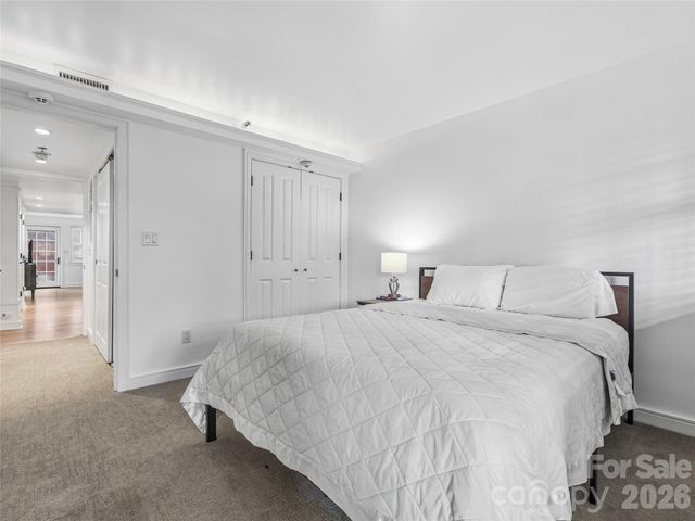 37 Hiawassee Street E103, Asheville, NC 28801