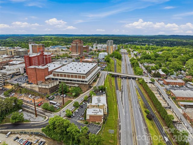 37 Hiawassee Street E103, Asheville, NC 28801
