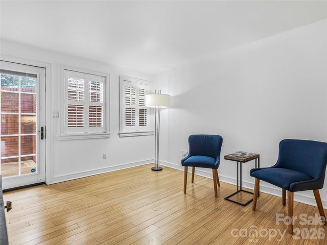 37 Hiawassee Street E103, Asheville, NC 28801