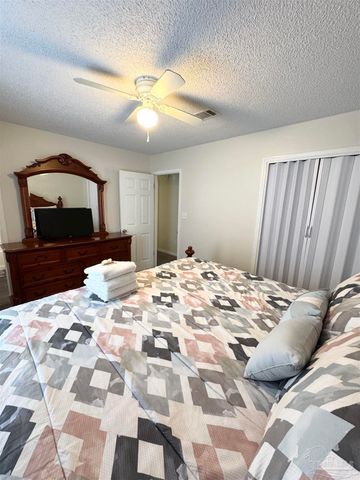 854 Amberway Dr, Pensacola, FL 32506