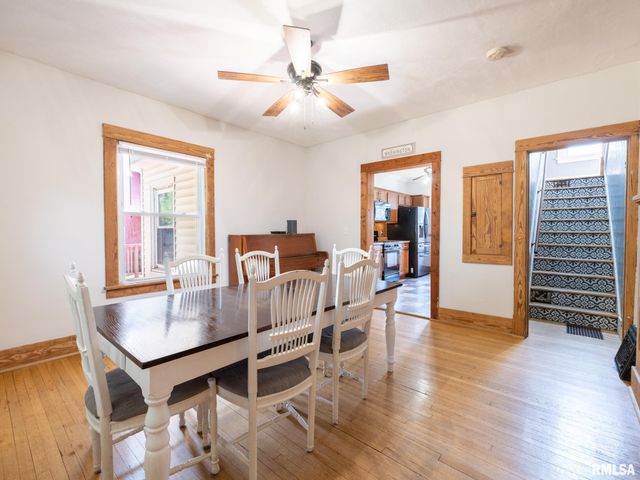 806 PEORIA Street, Washington, IL 61571