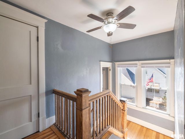 806 PEORIA Street, Washington, IL 61571