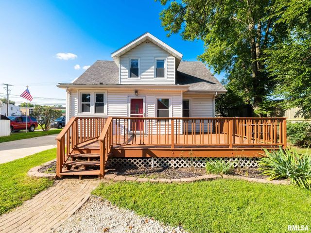 806 PEORIA Street, Washington, IL 61571