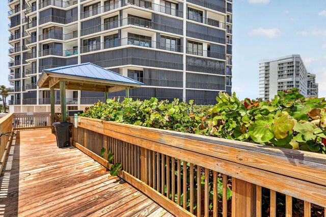 9650 S Ocean Drive 210, Jensen Beach, FL 34957