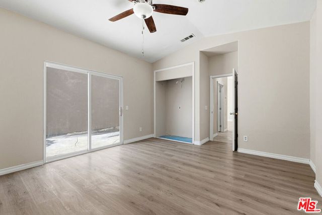 3896 Manquelo Court, Perris, CA 92571