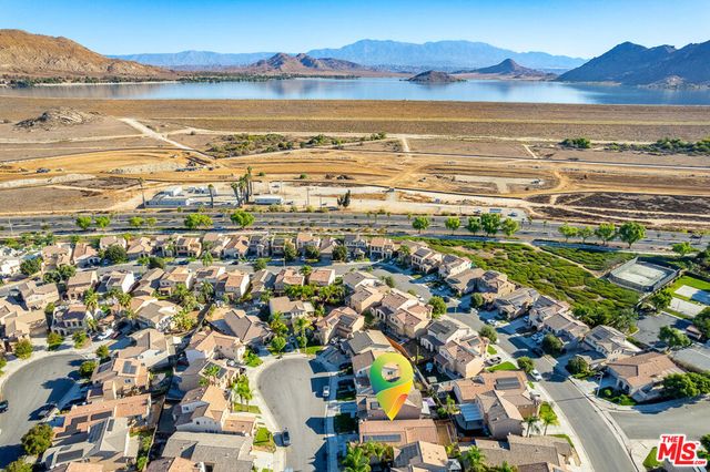 3896 Manquelo Court, Perris, CA 92571