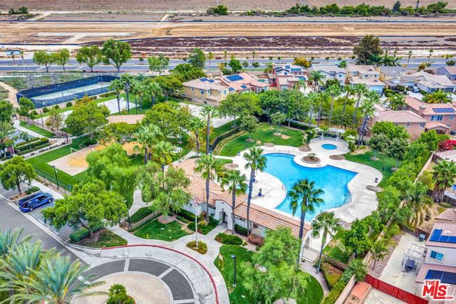 3896 Manquelo Court, Perris, CA 92571