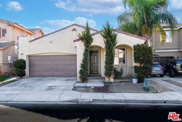 3896 Manquelo Court, Perris, CA 92571