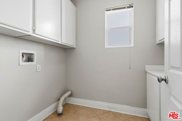3896 Manquelo Court, Perris, CA 92571
