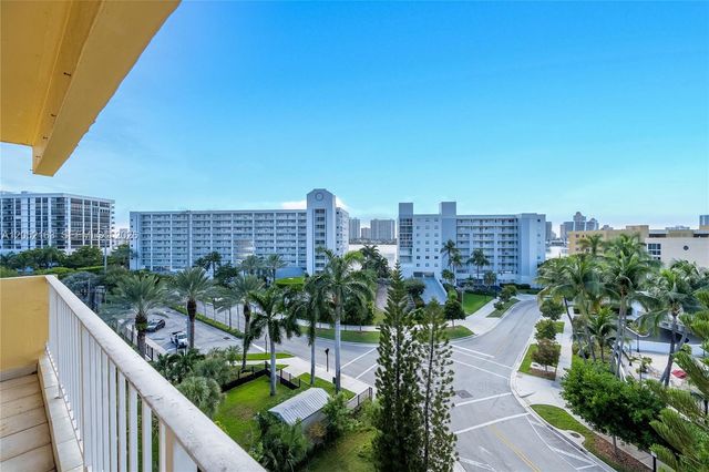 200 178th Dr 711, Sunny Isles Beach, FL 33160