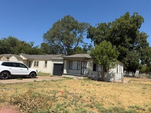 1701 NW Lawton, Lawton, OK 73507