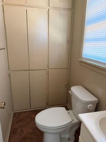 1701 NW Lawton, Lawton, OK 73507