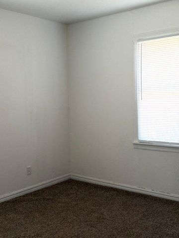 1701 NW Lawton, Lawton, OK 73507