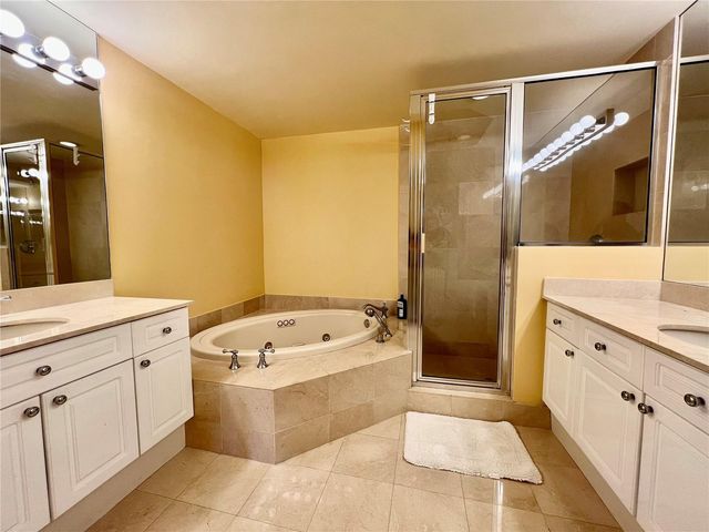 6001 N Ocean Drive 706, Hollywood, FL 33019