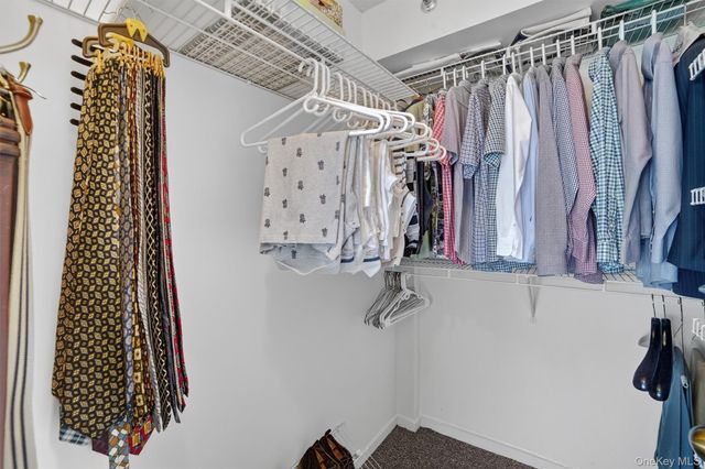 10 Stewart Place 3FE, White Plains, NY 10603