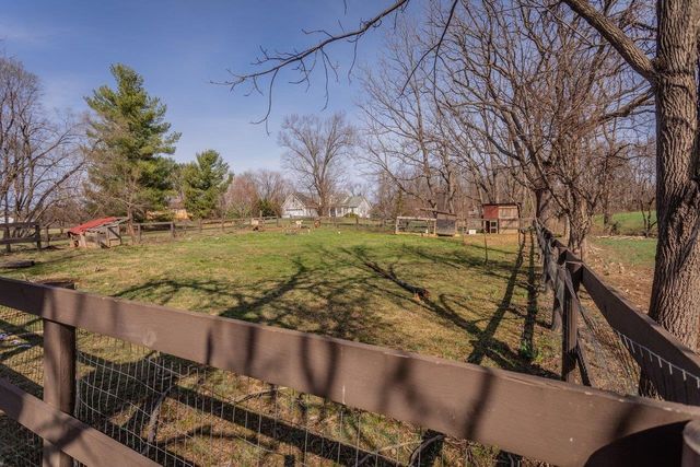 3844 STUARTS DRAFT HWY, Waynesboro, VA 22980