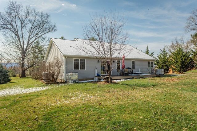 3844 STUARTS DRAFT HWY, Waynesboro, VA 22980