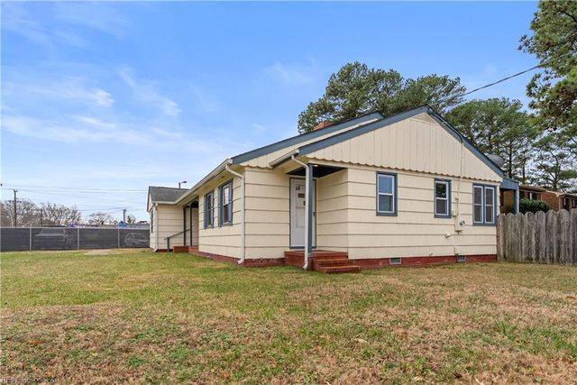 7923 Moose AVE, Norfolk, VA 23518